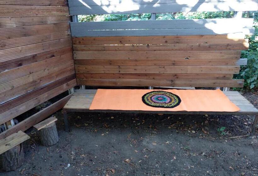 هاستل Bishkek Almaty Stopover