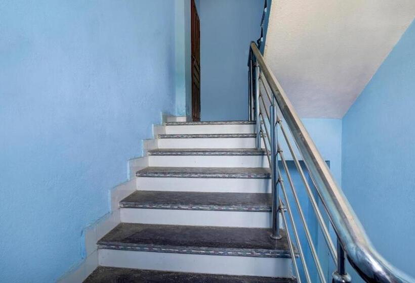 Oyo Flagship 81455 Hotel Rm