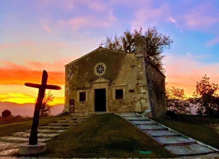 بنسيون Affittacamere Porta Majella