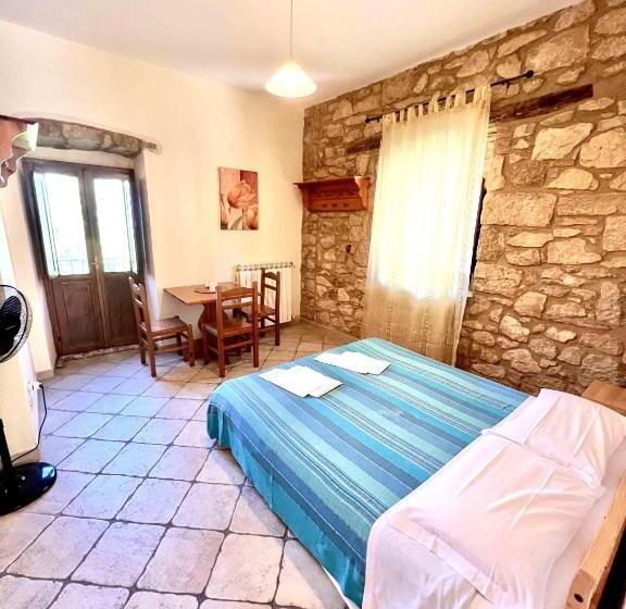 بنسيون Affittacamere Porta Majella