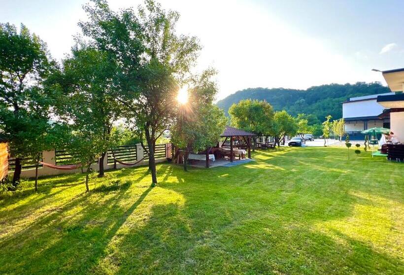 펜션 Bigala Ocnele Mari