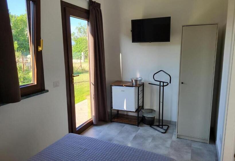 ペンション Casa Mala’