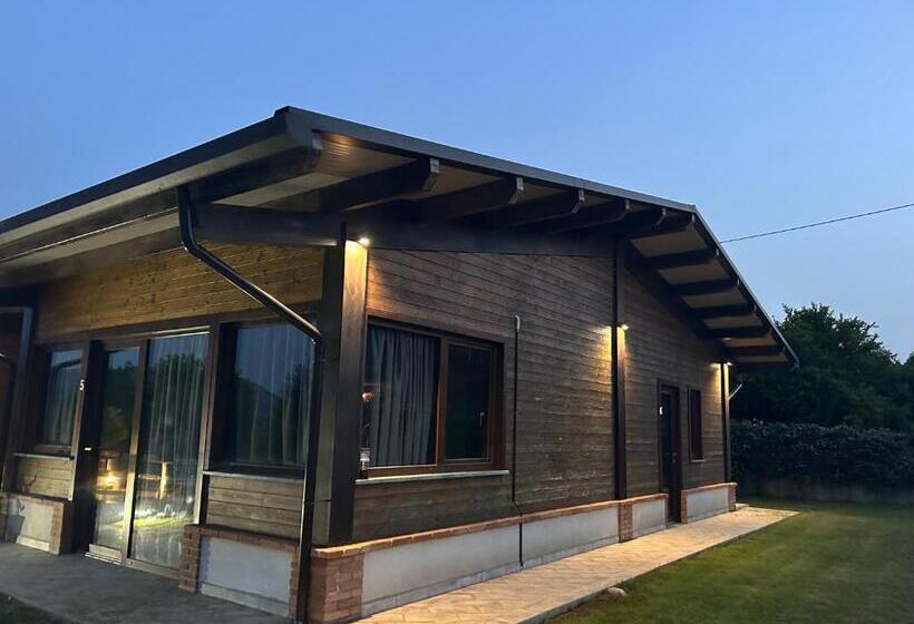 ペンション Casa Mala’