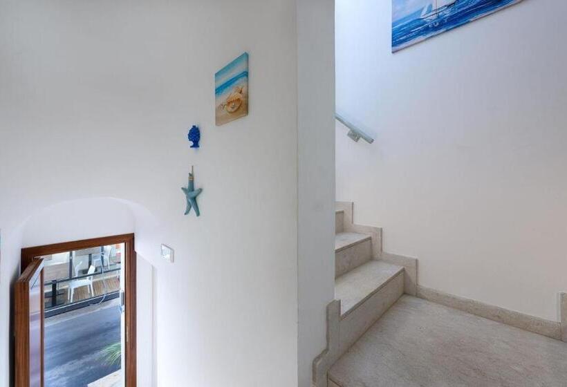 펜션 El Jazira Home