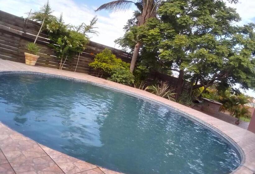 פנסיון Liyoli Guesthouse