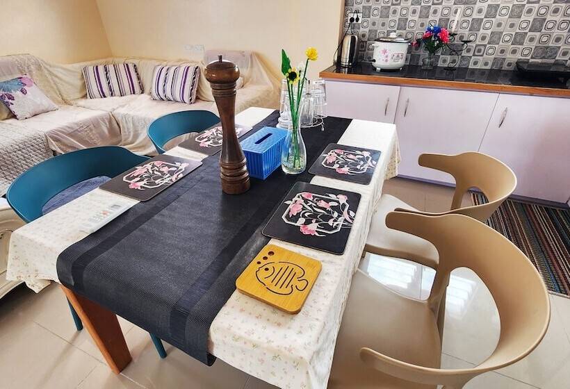 Пансион Pacific Paradise Villa