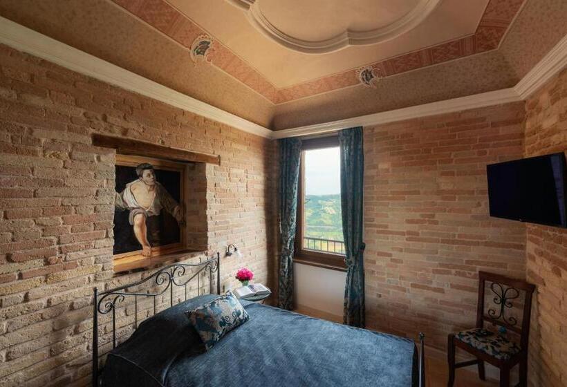 بنسيون Palazzo La Torre