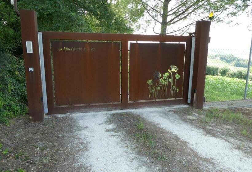 펜션 Papaveri Del Conero Affittacamere