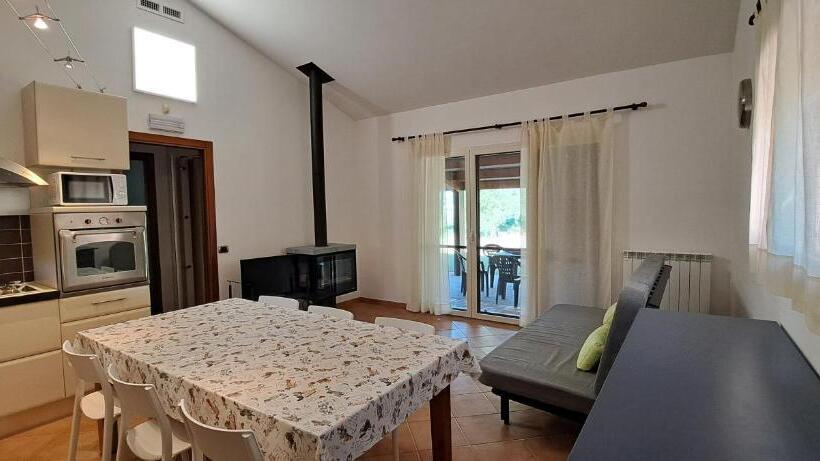 펜션 Papaveri Del Conero Affittacamere