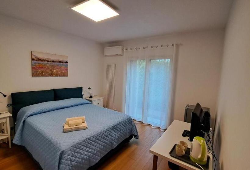 펜션 Papaveri Del Conero Affittacamere