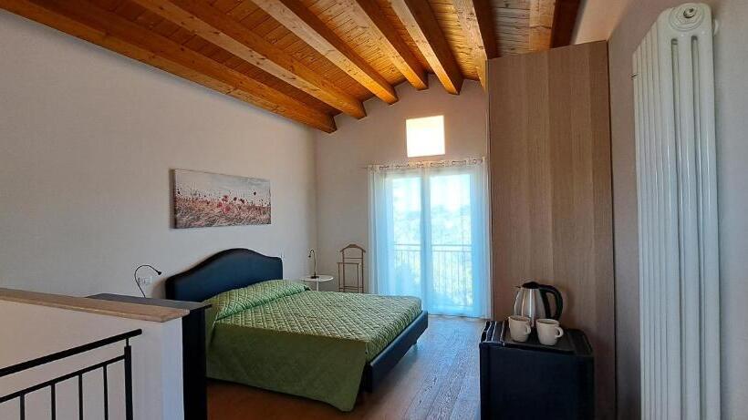 펜션 Papaveri Del Conero Affittacamere