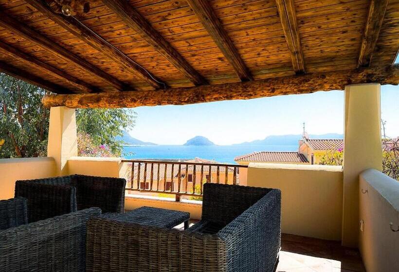 פנסיון Sardinian Luxury Hospitality   Villa Fuli Rooms And More