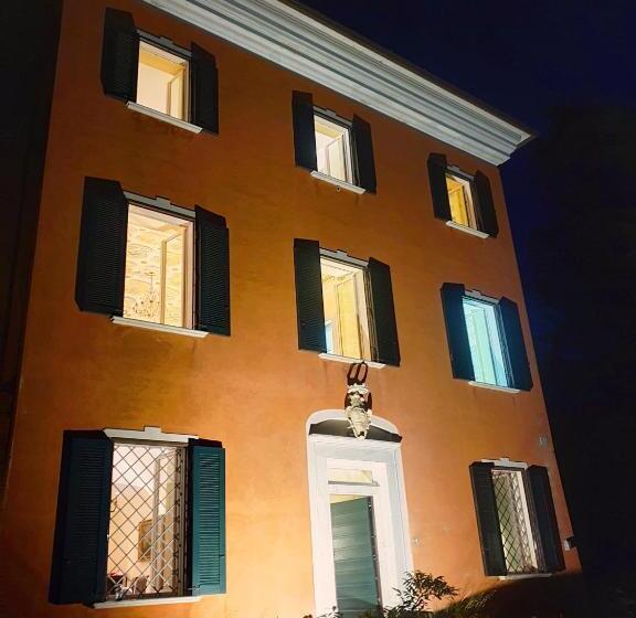 پانسیون Villa De Benedetti