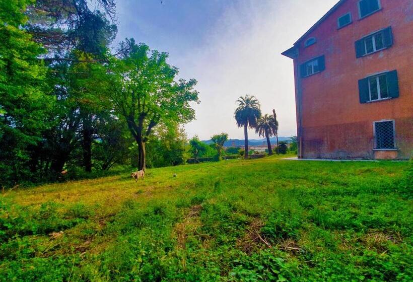 پانسیون Villa De Benedetti