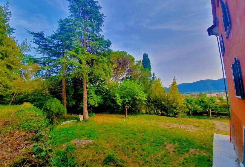 پانسیون Villa De Benedetti