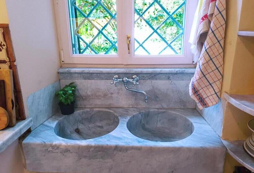 پانسیون Villa De Benedetti