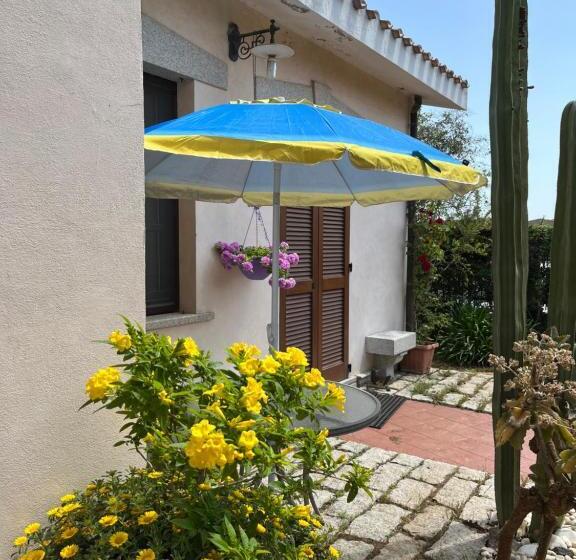 פנסיון Villa Iris