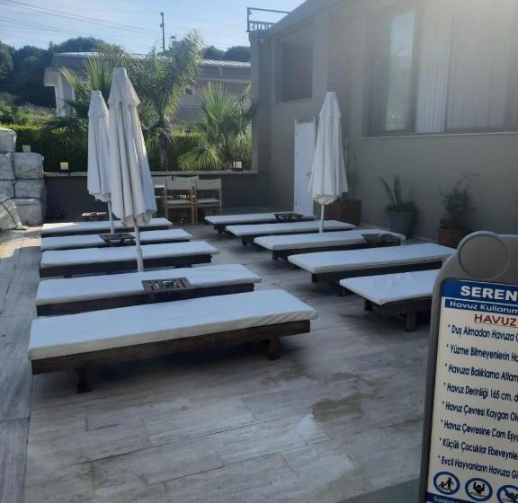 Seren Otel çeşme