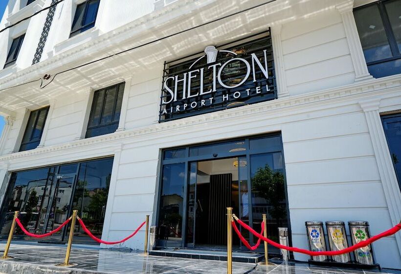 فندق Shelton Airport