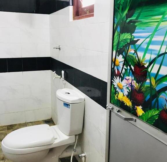 Tashil Hotel & Restaurant