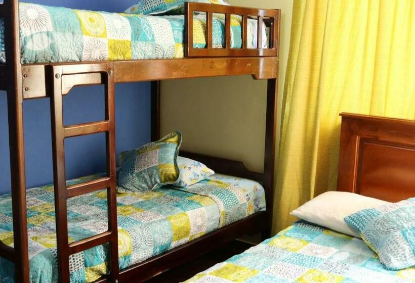 호스텔 Hostal Casa Montoya