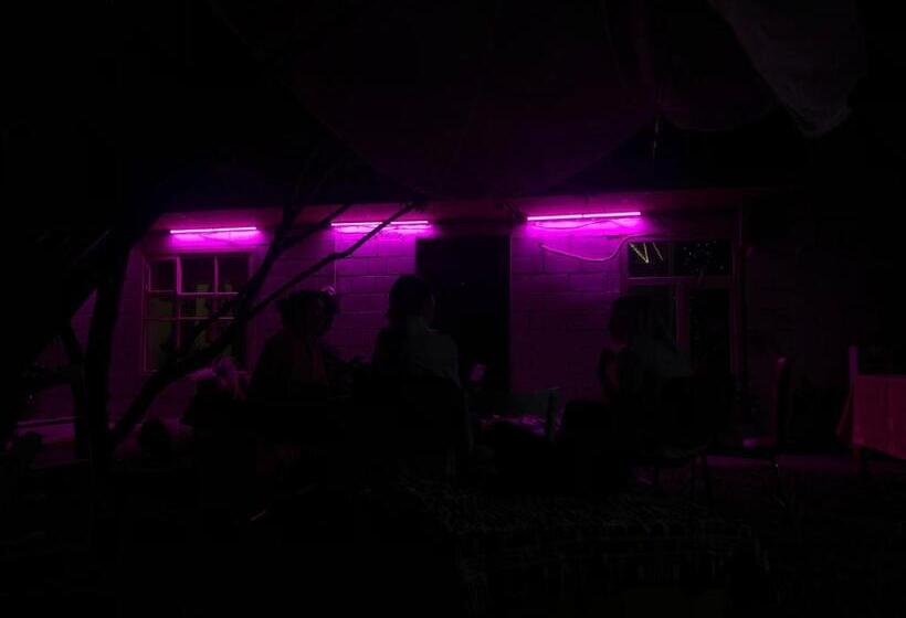 هاستل Kuduk Cultural Residence