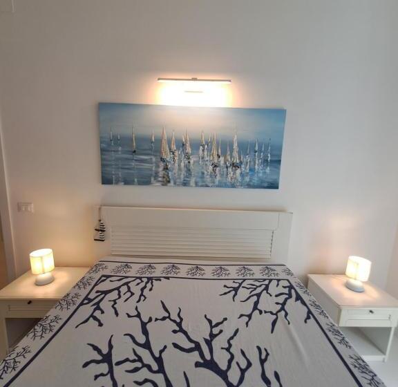 צימר Blue Life, Sea Luxury Rooms On The Beach Between Palermo And Cefalu