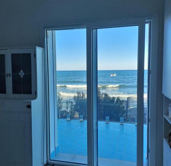 צימר Blue Life, Sea Luxury Rooms On The Beach Between Palermo And Cefalu