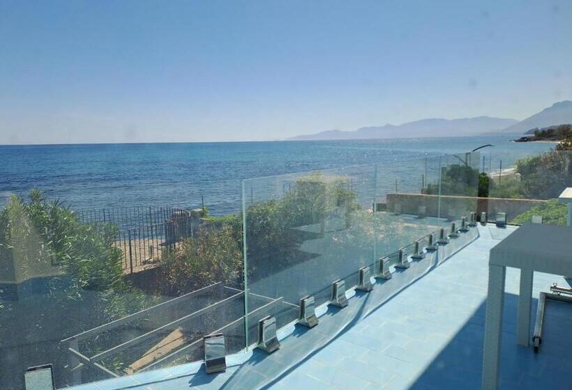צימר Blue Life, Sea Luxury Rooms On The Beach Between Palermo And Cefalu