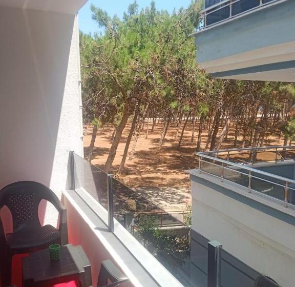 تختخواب و صبحانه Didim Palace