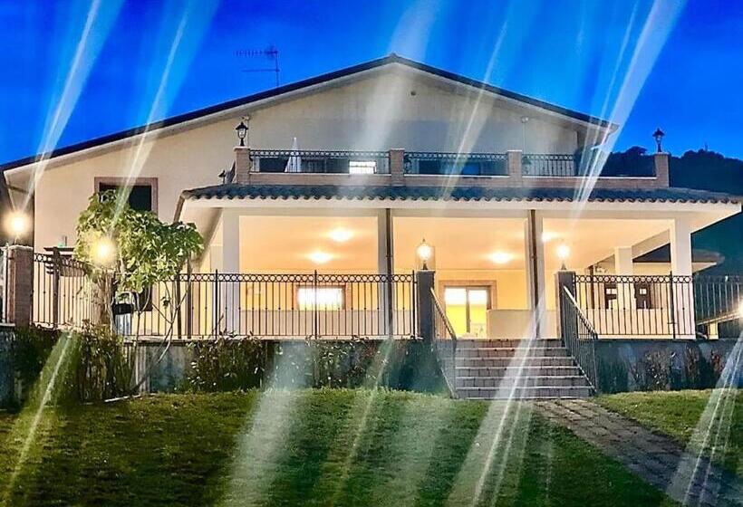 Vigneto Italian Restaurant & B&b