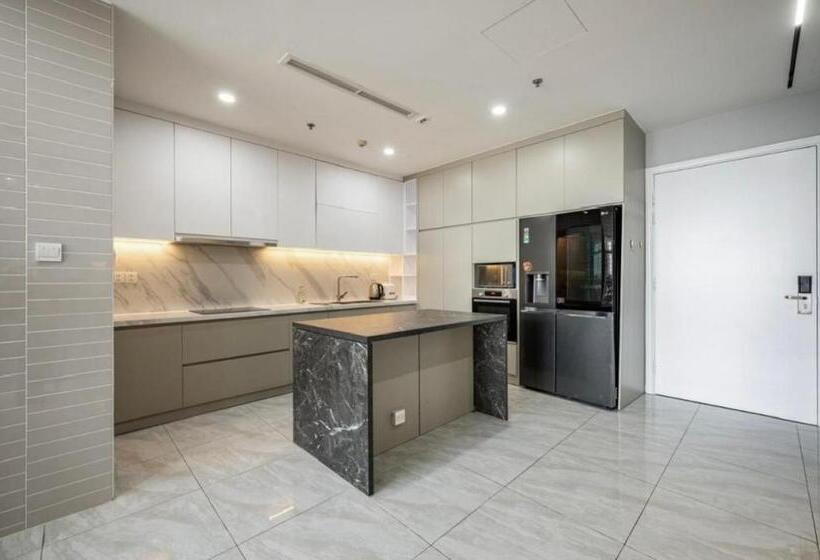 تختخواب و صبحانه Landmark Vinhomes Christine Apartment