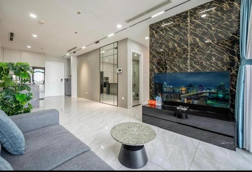 تختخواب و صبحانه Landmark Vinhomes Christine Apartment