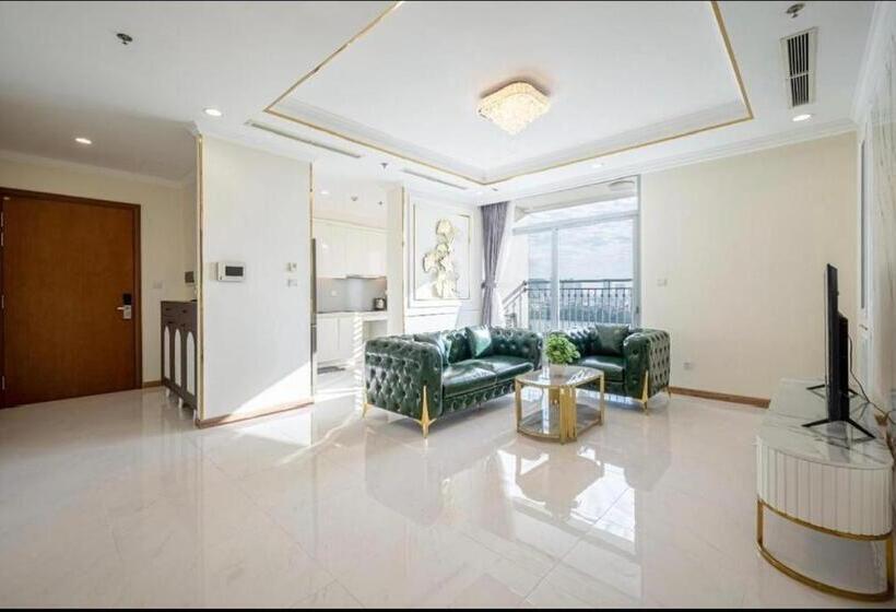 تختخواب و صبحانه Landmark Vinhomes Christine Apartment