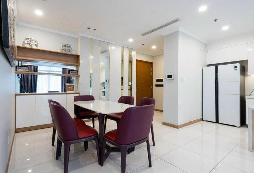 تختخواب و صبحانه Landmark Vinhomes Christine Apartment