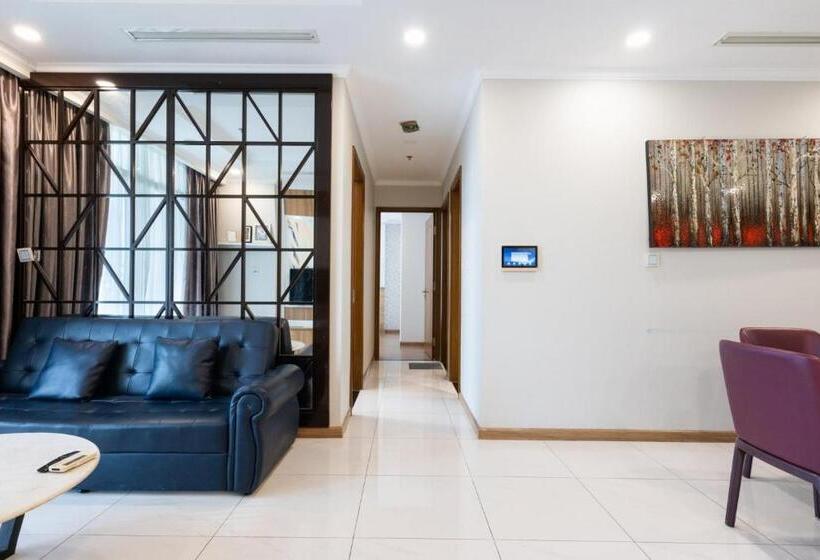 تختخواب و صبحانه Landmark Vinhomes Christine Apartment