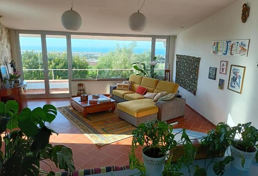 Bed and Breakfast Le Finestre Sul Mare