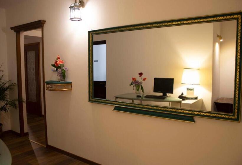 مبيت وإفطار Ozium