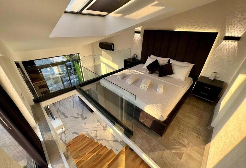 هتل Costa Linn Premium