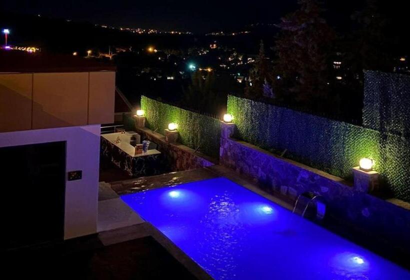 فندق Costa Linn Premium