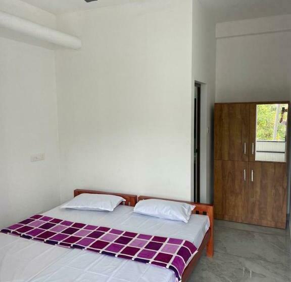 Капсульный Oтель New Star Homes