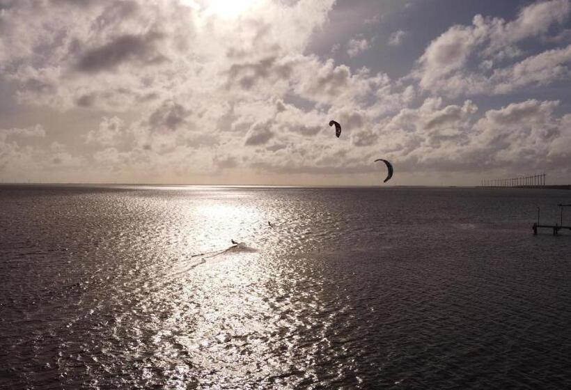 Отель Kitelife Resort