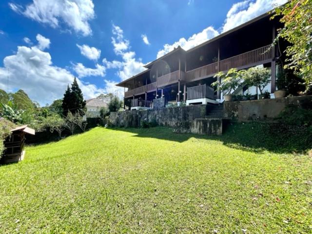 בית מלון כפרי Lazuardy Syariah Park And Villa