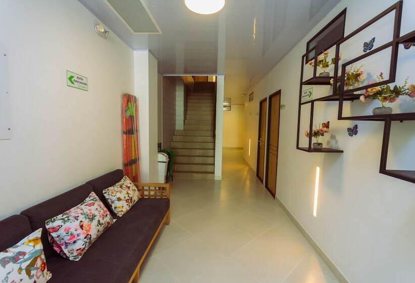 Отель Luna Verde By Del Toro