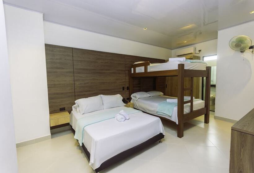 Отель Luna Verde By Del Toro