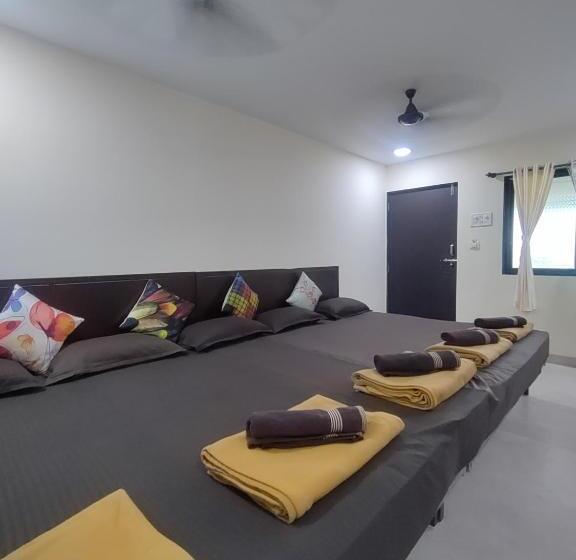 Отель Opulence Resort Awas Alibaug