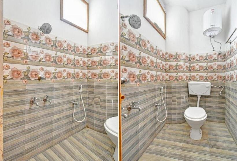 هتل O Rkr Residency