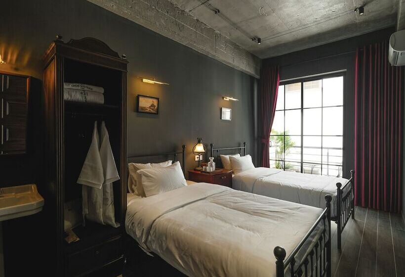 هتل The Chum Boutique