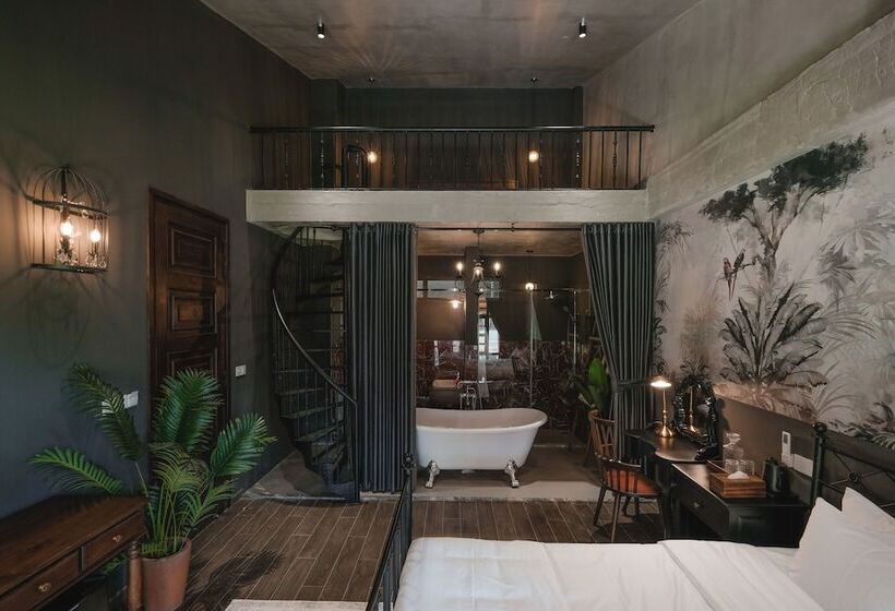 هتل The Chum Boutique