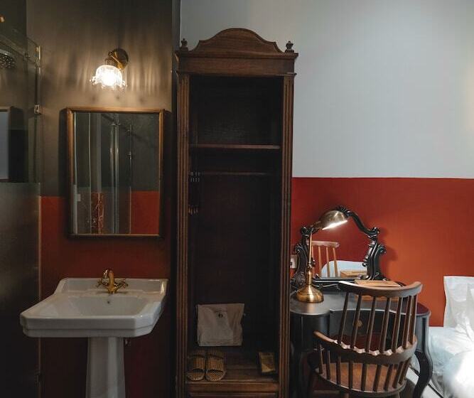 هتل The Chum Boutique